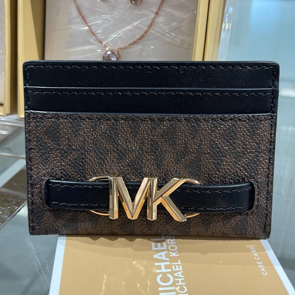MICHAEL KORS Reed Large Card Holder Case Wallet 
Brown /Black MK Signature NWT - Picture 13 of 16